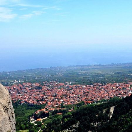 里托楚伦Μεζονέτα Στους Πρόποδες Του Ολύμπου别墅 外观 照片